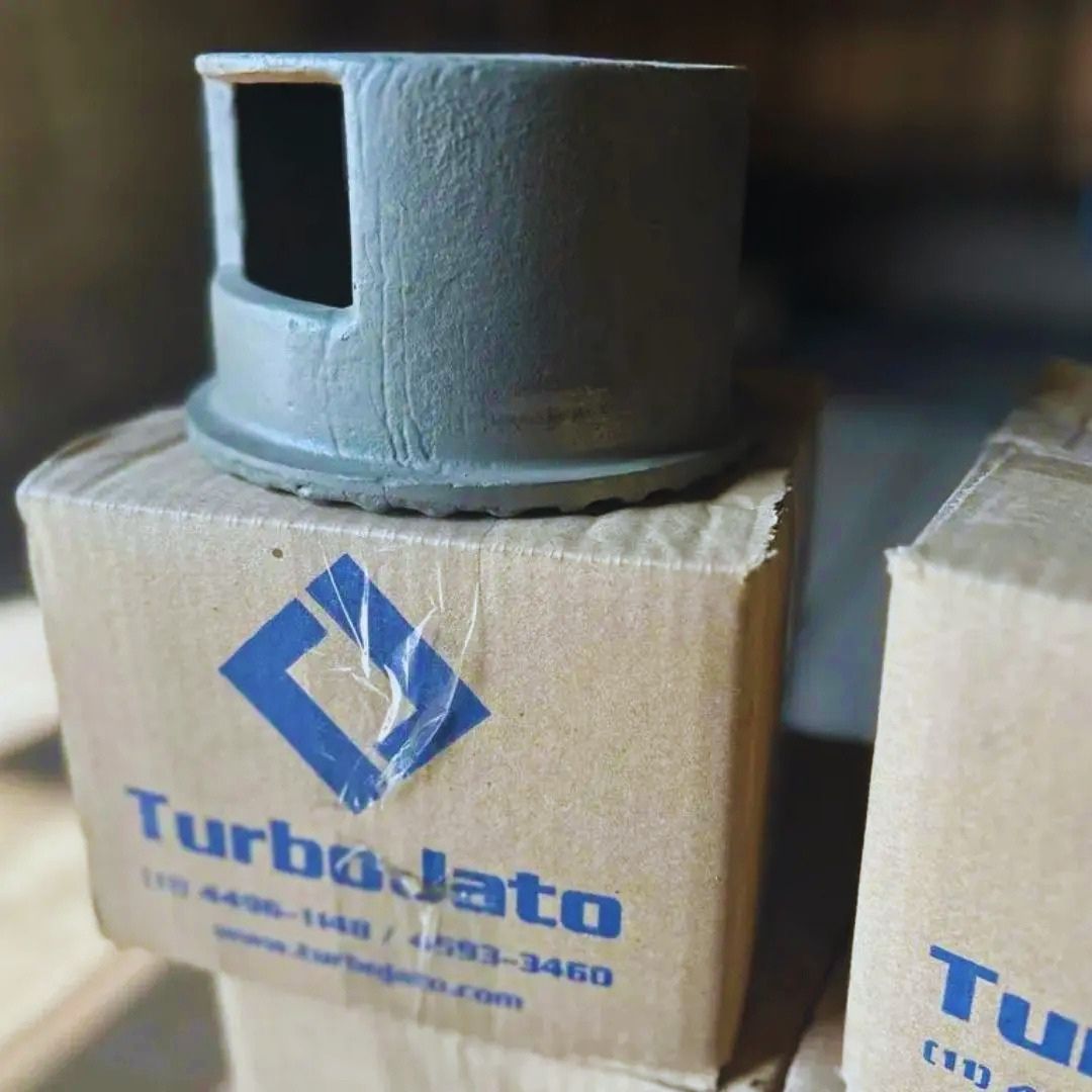 No coração de cada equipamento, existe um componente que atua de forma silenciosa, mas crucial, para garantir que a energia do motor se transforme em produtividade real: a caixa de controle da turbina.